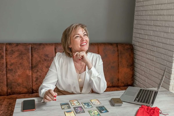 Découvrez les bases de la formation en astrologie